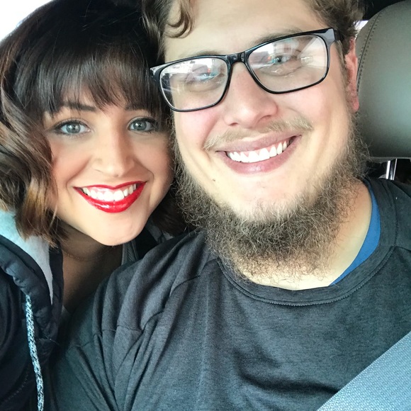 Meet your Posher, Rachel - Picture 3 of 5